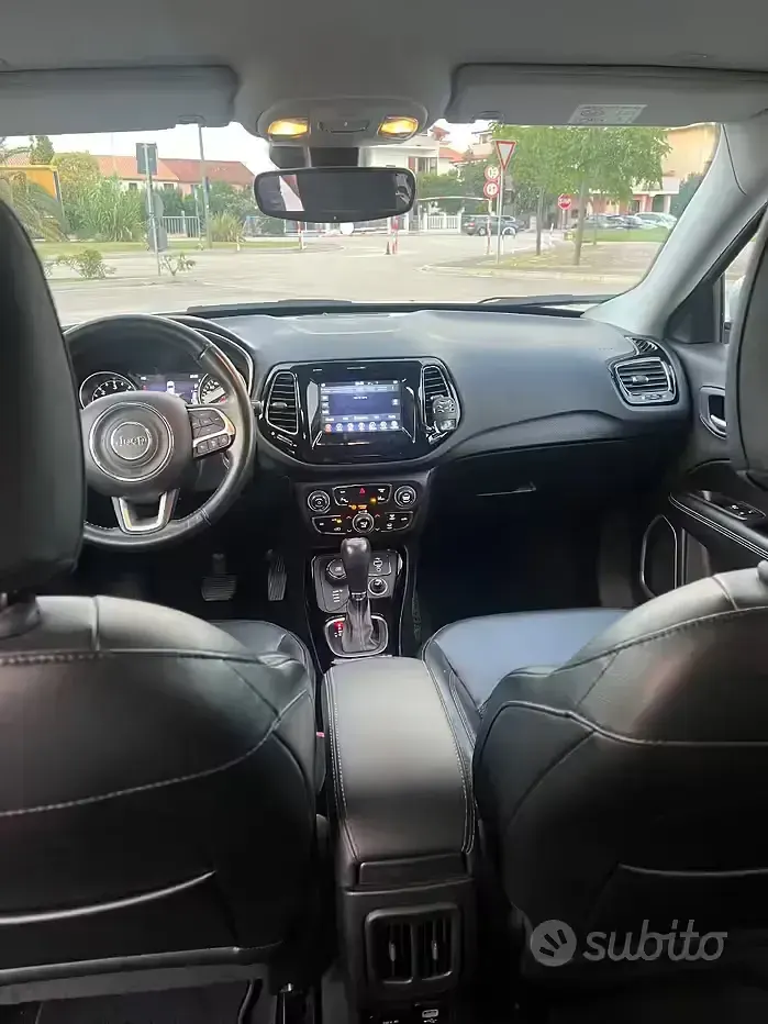 Usado Jeep Compass Limited 140 CV (102 kW) 2018 Blanco SUV