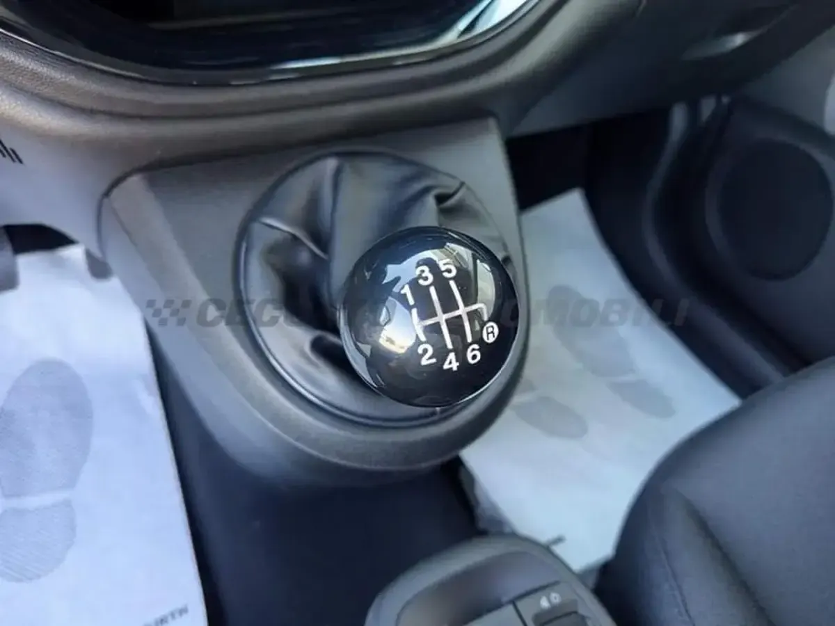 Nuova Fiat 500 Icon 65 CV (47 kW) 2026 Nero Berlina