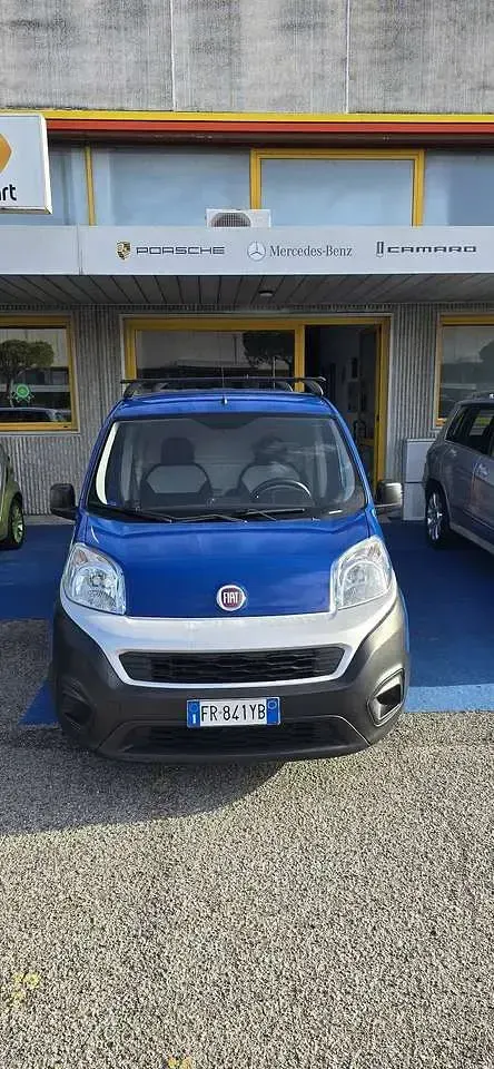 Usata Fiat Fiorino 80 CV (58 kW) 2018 Blu/azzurro Monovolume