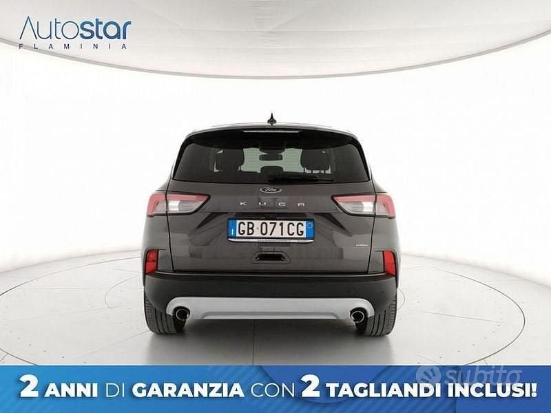 Usata Ford Kuga Titanium 225 CV (165 kW) 2020 Grigio SUV