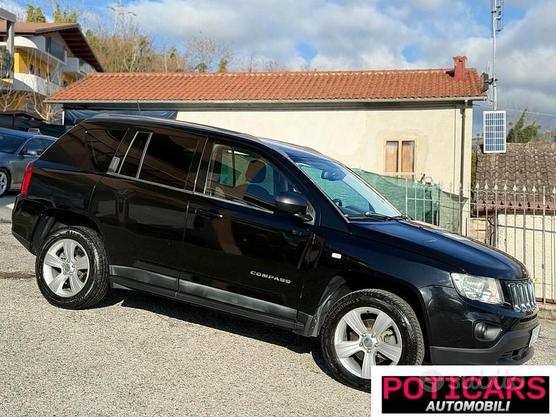 Occasion Jeep Compass Limited 163 ch (119 kW) 2011 Noir SUV