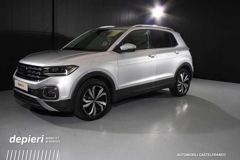Usata VW T-Cross Advance 110 CV (80 kW) 2022 Argento SUV