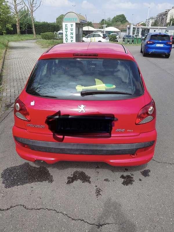 Usata Peugeot 206 60 CV (44 kW) 2009 Berlina