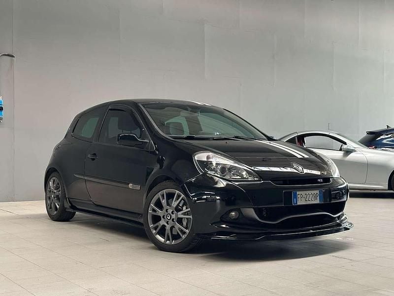 Usata Renault Clio II R.S. 250 CV (183 kW) 2011 Nero Berlina