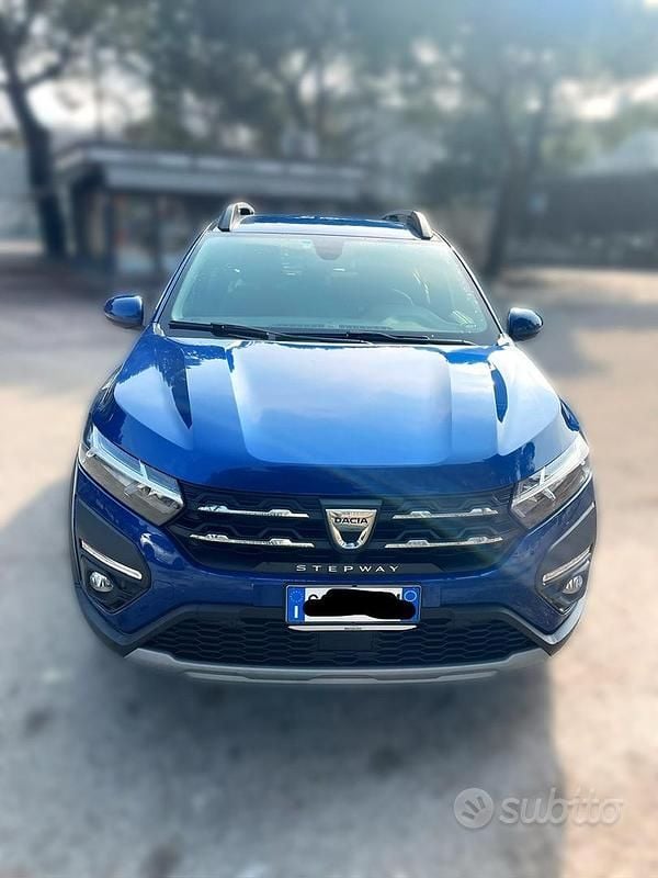 Usata Dacia Sandero Expression 91 CV (66 kW) 2022 Blu Berlina