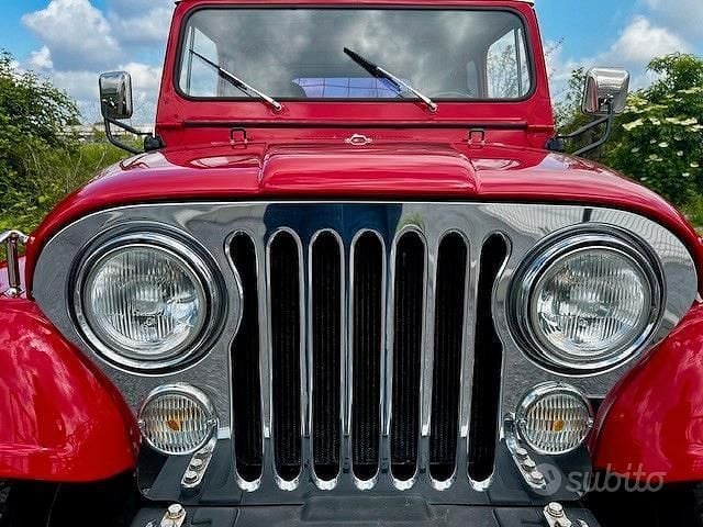 Usata Jeep CJ 1984 Rosso SUV