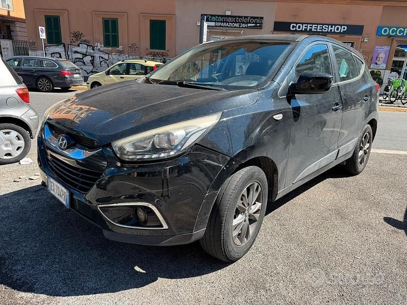 Nero Usata 2014 Hyundai ix35 Classic SUV | 4900 € (Super prezzo) - Immagine 1/4