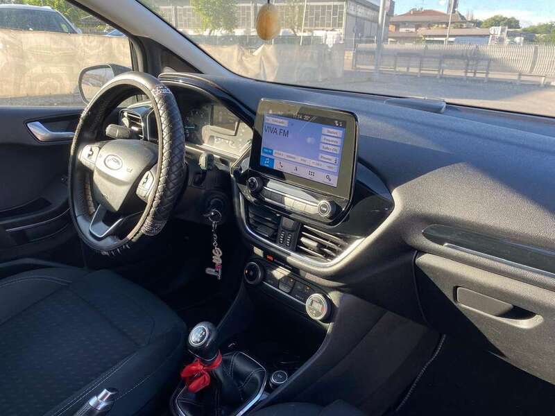 Usato 2018 Ford Fiesta 1.1 Benzin 86 CV (12.500 €)
