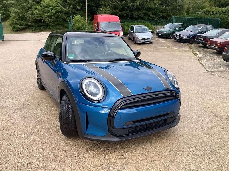 Blu/azzurro Usata 2023 Mini Cooper Due volumi | 23.800 € (Ottimo prezzo) - Immagine 1/4
