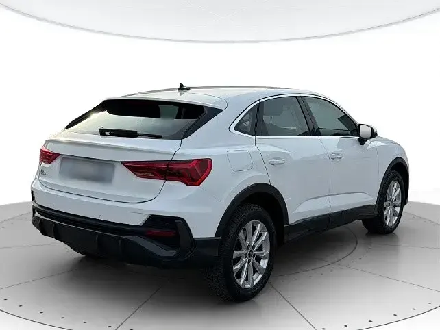 Usata Audi Q3 Sportback Business Plus 150 CV (110 kW) 2022 Bianco SUV