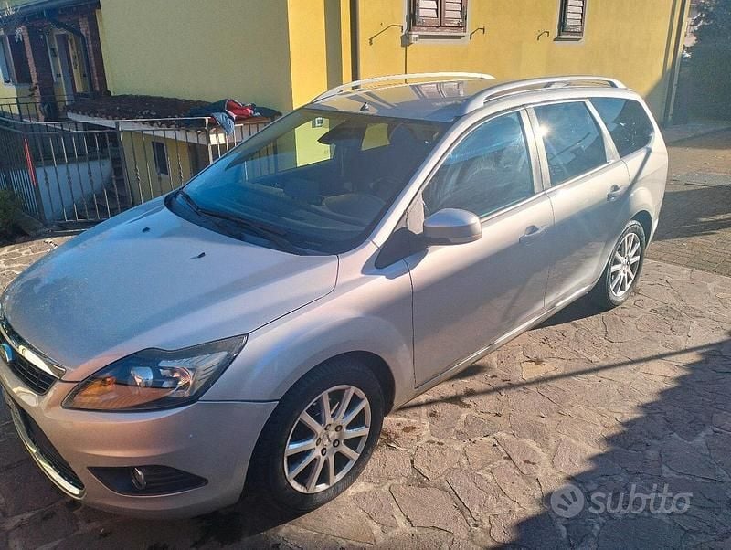 Usata Ford Focus Titanium 2009 Grigio Station wagon