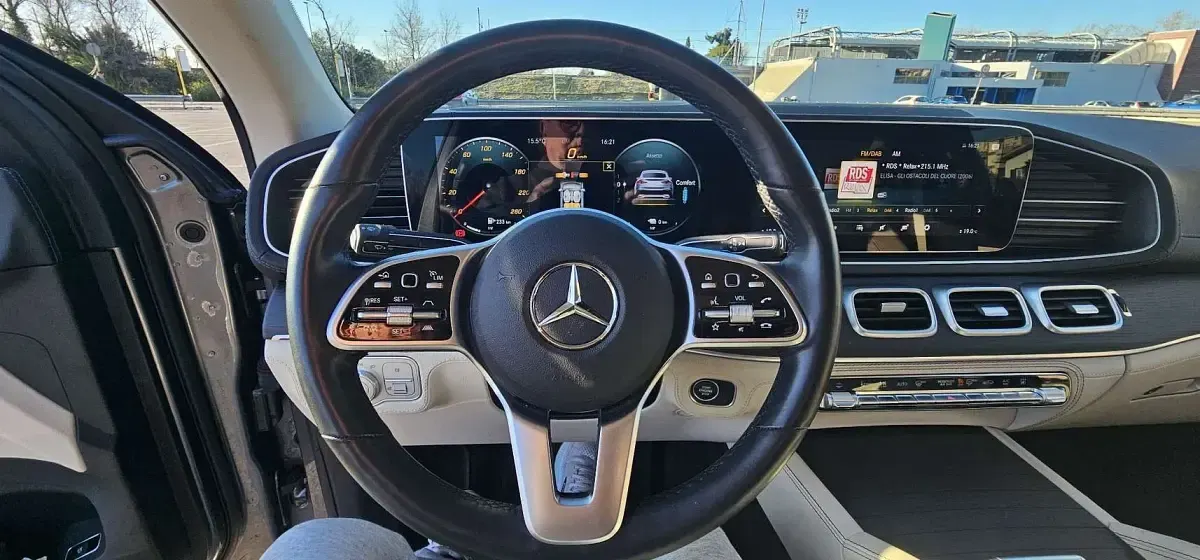 Usado Mercedes GLE350 Premium 194 CV (142 kW) 2022 Gris Coupe