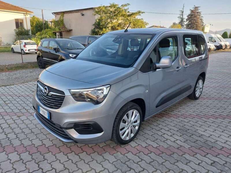 Usato 2019 Opel Combo Life 1.5 Diesel 102 CV (17.200 €)