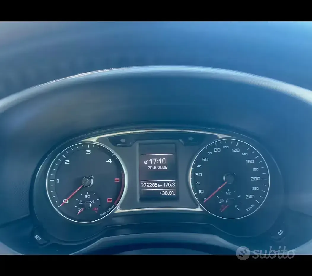Usata Audi A1 Ambition 105 CV (77 kW) 2012 Bianco Utilitaria