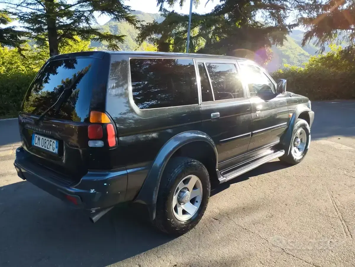 Usata Mitsubishi Pajero Sport 115 CV (84 kW) 2004 Nero SUV
