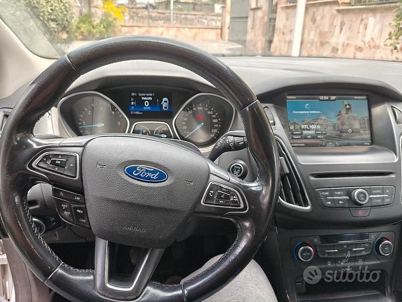 Usata Ford Focus Titanium S 120 CV (88 kW) 2015 Grigio Berlina