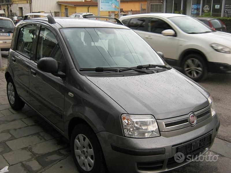 Usata Fiat Panda Dynamic 69 CV (50 kW) 2011 Grigio Utilitaria