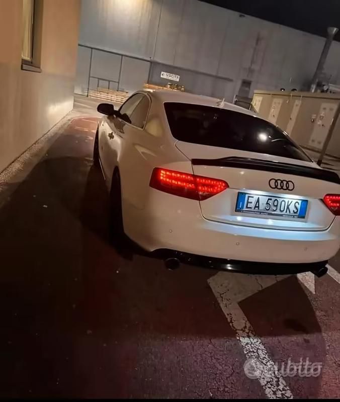 Usata Audi A5 S-Line 2010 Bianco Coupé