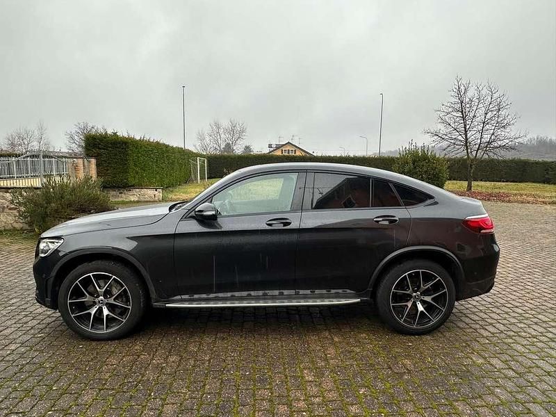 Usata Mercedes GLC220 Premium 194 CV (142 kW) 2022 Nero SUV