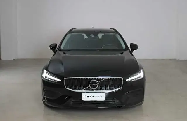 Usata Volvo V60 Business Edition 197 CV (144 kW) 2021 Nero Station wagon