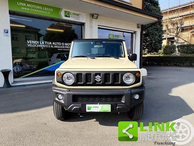 Usata Suzuki Jimny 102 CV (75 kW) 2019 Beige SUV