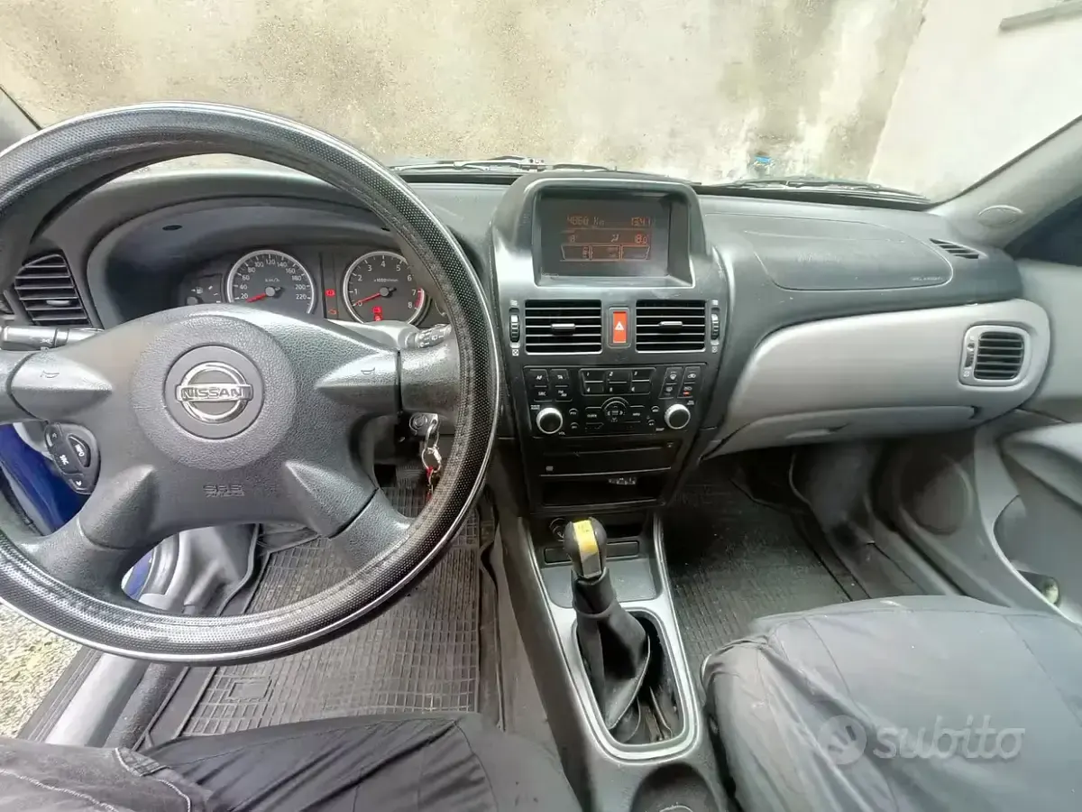 Usata Nissan Almera 90 CV (66 kW) 2003 Bluazzurro Berlina