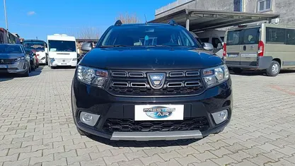 Usata Dacia Sandero Comfort 90 CV (66 kW) 2019 Nero Berlina