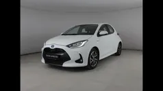 Bianco Usata 2021 Toyota Yaris Hybrid Trend Tre volumi | 14.600 € (Ottimo prezzo)