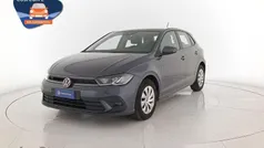 Smoky grey metallizzato Usata 2021 VW Polo Tre volumi | 16.500 € (Buon prezzo)