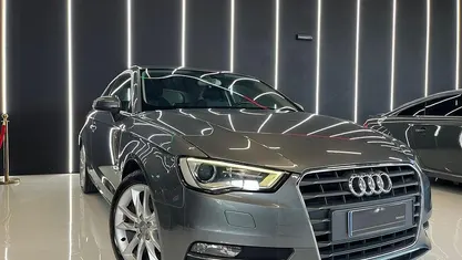 Grigio Usata 2013 Audi A3 Ambition Tre volumi | 9900 € (Buon prezzo)