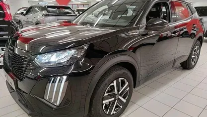 Nero Nuova 2025 Peugeot 2008 Style SUV | 19.900 € (Ottimo prezzo)