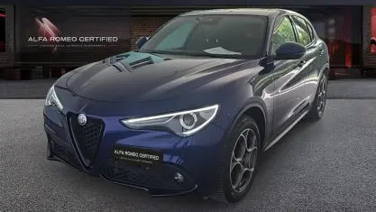 Usata Alfa Romeo Stelvio Sprint 190 CV (139 kW) 2022 Blu SUV
