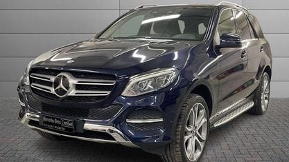 Käytetty Mercedes GLE350 Exclusive 258 HP (189 kW) 2018 Sininen Katumaasturi
