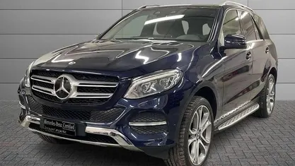 Usata Mercedes GLE350 Exclusive 258 CV (189 kW) 2018 Blu scuro metallizzato SUV