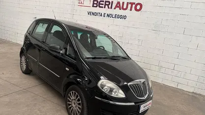 Usata Lancia Musa 77 CV (56 kW) 2012 Monovolume