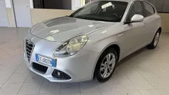 Grigio Usata 2010 Alfa Romeo Giulietta Distinctive Due volumi | 4500 € (Buon prezzo)