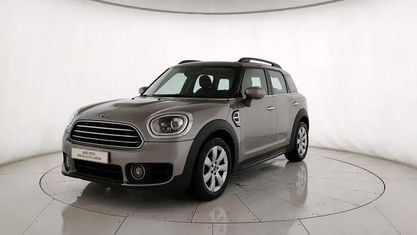 Usata Mini One Countryman 102 CV (75 kW) 2020 Bianco SUV