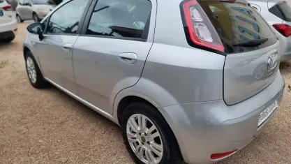 Usata Fiat Punto Racing 75 CV (55 kW) 2012 Grigio Utilitaria