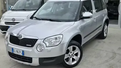 Usata Skoda Yeti GreenLine 105 CV (77 kW) 2012 Argento SUV