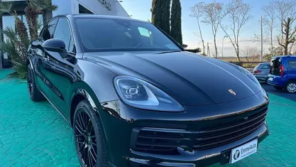 Usata Porsche Cayenne 340 CV (250 kW) 2019 Nero SUV