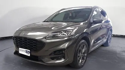 Grigio Usata 2021 Ford Kuga ST-Line X SUV | 22.900 € (Buon prezzo)