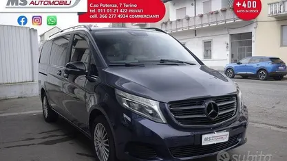 Usata Mercedes V220 163 CV (119 kW) 2014 Blu scuro Monovolume