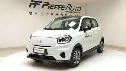 Usata Leapmotor T03 69 kW (95 CV) 2024 Bianco Utilitaria