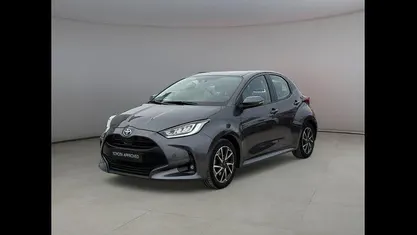 Usata Toyota Yaris Hybrid Trend 116 CV (85 kW) 2022 Grigio Utilitaria
