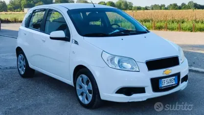 Usata Chevrolet Aveo LT 84 CV (61 kW) 2010 Bianco Berlina