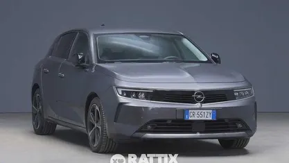 Vulkan grey Usata 2024 Opel Astra Business Elegance Tre volumi | 19.831 € (Ottimo prezzo)