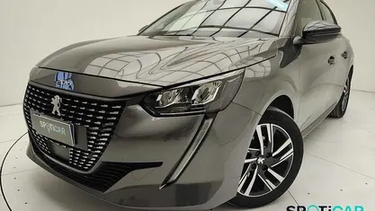 Usata Peugeot 208 Allure 75 CV (55 kW) 2022 Grigio Utilitaria