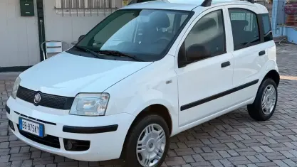 Usata Fiat Panda Classica 69 CV (50 kW) 2012 Bianco Utilitaria
