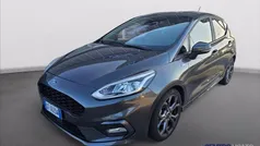 Magnetic grey Usata 2021 Ford Fiesta ST-Line Due volumi | 13.500 € (Buon prezzo)