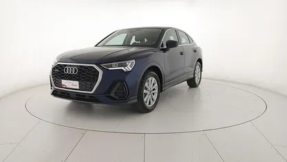 Usata Audi Q3 Sportback Business Plus 200 CV (147 kW) 2024 Blu navarra metallizzato SUV